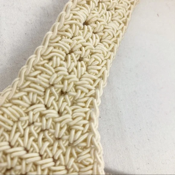 Vintage Cream Crochet Mini Bag - Picture 4 of 12